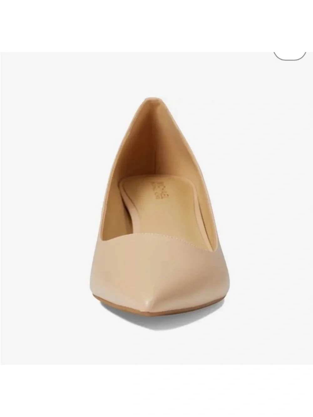 *used* Michael Kors Kitten Heel flex pumps.